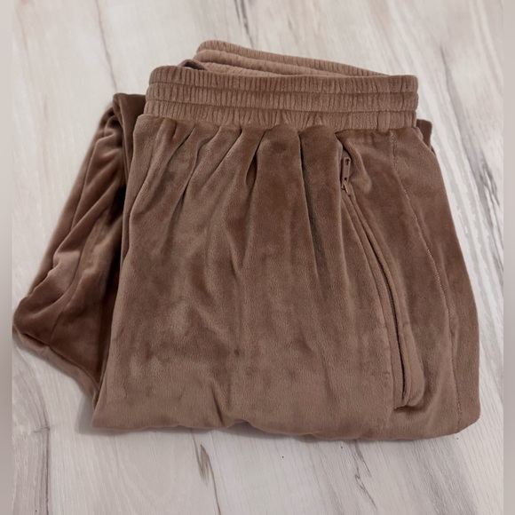 Skims mauve/brown Velour Jogger sweat Pants - Picture 2 of 7